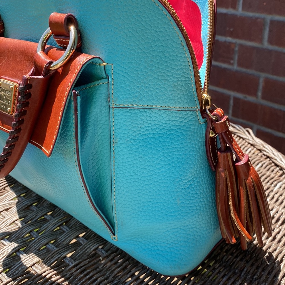 Final Price!!Beautiful Dooney & Bourke Purse - Picture 4 of 17